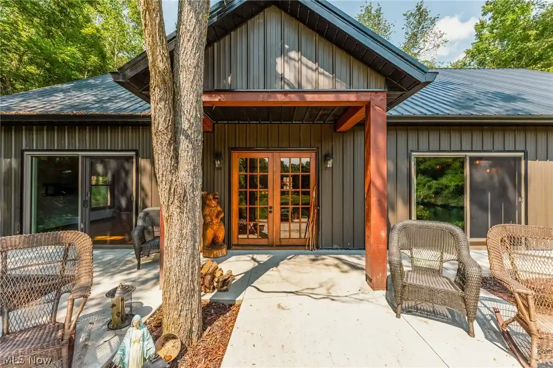 Photo 1 of Sale Pending at 44423 Hanover Ridge Rd, Jewett, OH 43986 | MLS# 5246491 | Listing updated on 2026-10-22