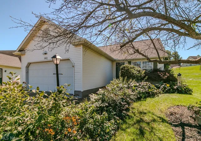 Photo 1 of Single family home for sale at 3196 Overview Cir, Ravenna, OH 44266 | MLS# 5246467 | Listing updated on 2026-10-10