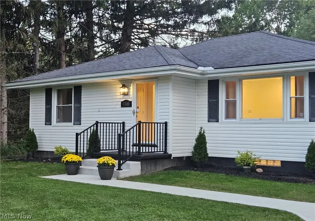 Photo 1 of Single family home for sale at 3300 Helmsdale Dr, Akron, OH 44312 | MLS# 5244595 | Listing updated on 2026-10-10