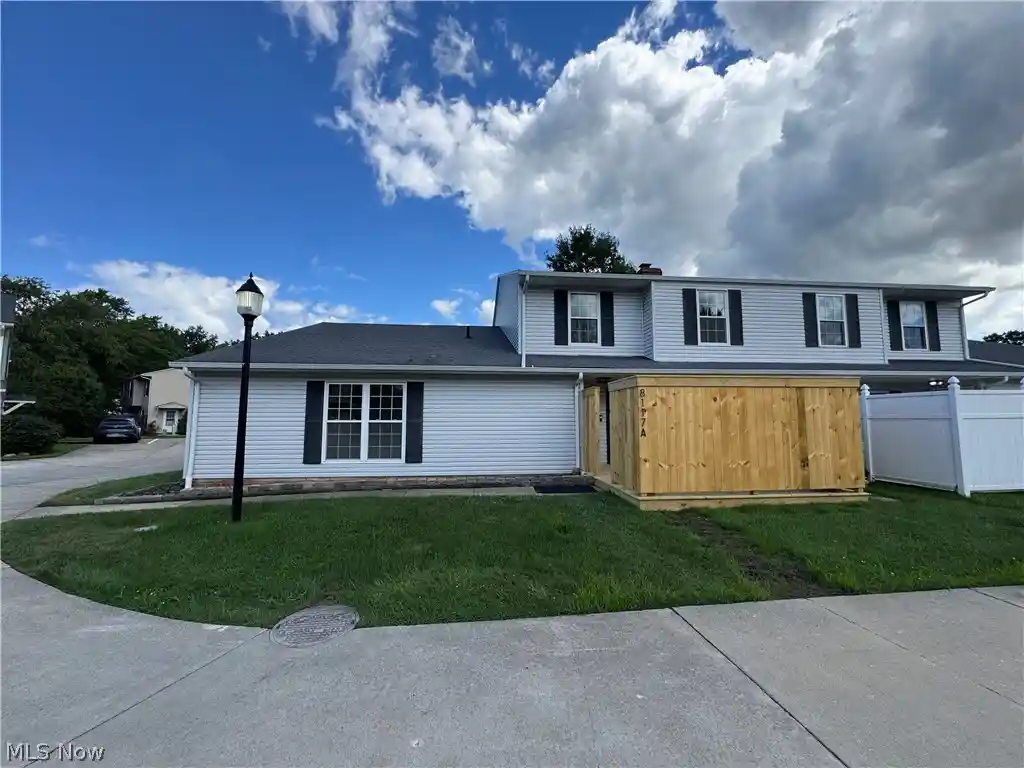 Photo 1 of Sale Pending at 8117 Puritan Dr, Mentor, OH 44060 | MLS# 5244705 | Listing updated on 2026-10-28