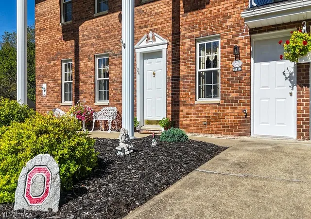 Photo 4 of Single family home for sale at 124 Brandy Dr, Marietta, OH 45750 | MLS# 5246670 | Listing updated on 2026-09-23