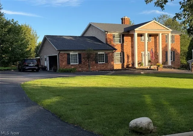 Photo 1 of Single family home for sale at 17315 Long Meadow Trl, Chagrin Falls, OH 44023 | MLS# 5246126 | Listing updated on 2026-09-22