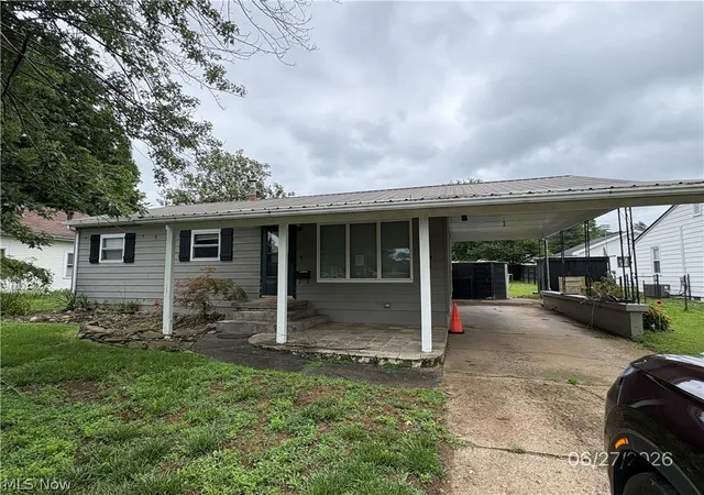 Photo 1 of Single family home for sale at 1105 Henry St, Ravenswood, WV 26164 | MLS# 5246880 | Listing updated on 2026-09-25
