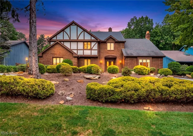 Single family home for sale at 7411 Old Quarry Ln, Brecksville, OH 44141 | MLS# 5246118