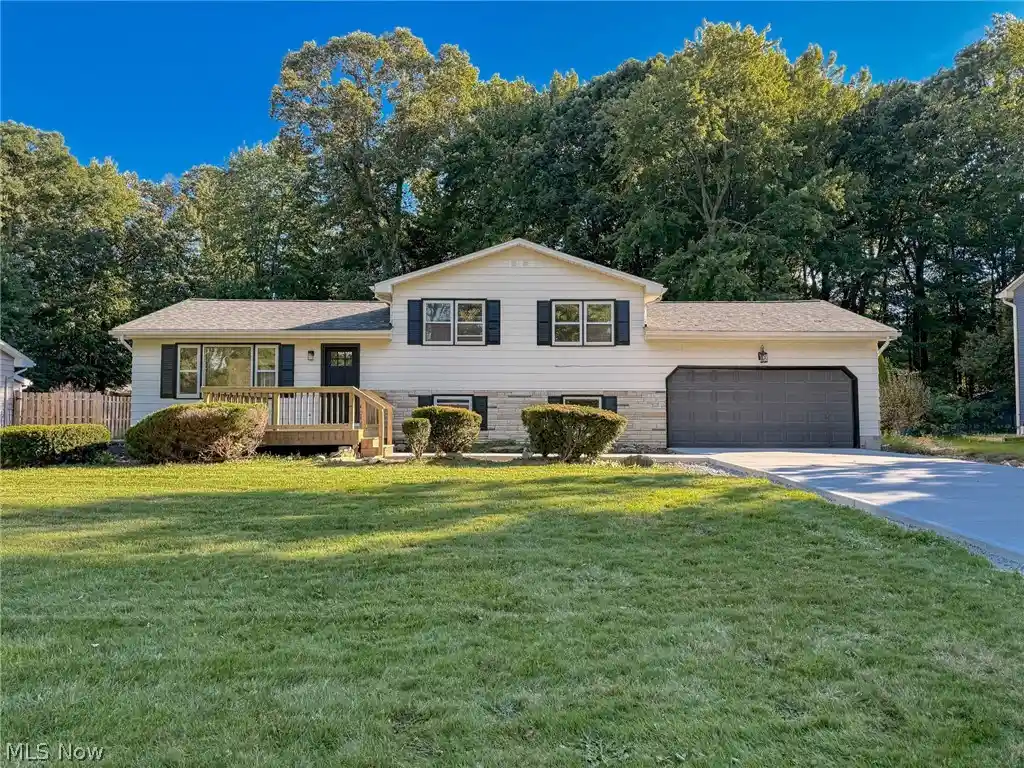 Single family home for sale at 266 Corriedale Dr, Cortland, OH 44410 | MLS# 5246904