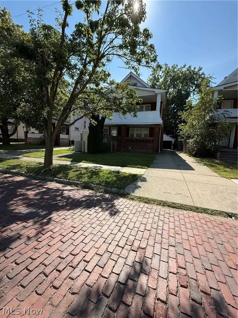 Listing Photo 1 - Condo for sale in 1426 E 175th St located at 1426 E 175th St, Cleveland, OH 44110 - Unit 1426 E 175th Street