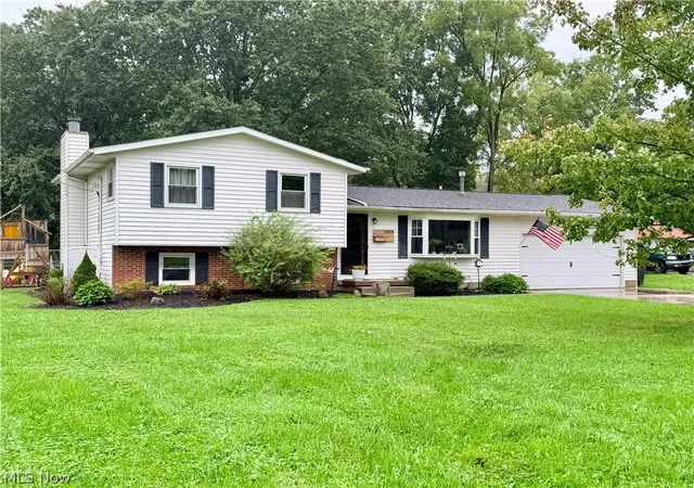 Photo 1 of Sale Pending at 3350 Sandy Lake Rd, Ravenna, OH 44266 | MLS# 5246632 | Listing updated on 2026-09-26