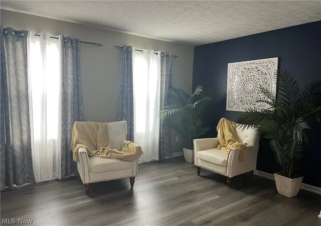 Photo 3 of Single family home for sale at 3915 Higgins Dr, Norton, OH 44203 | MLS# 5246874 | Listing updated on 2026-10-08