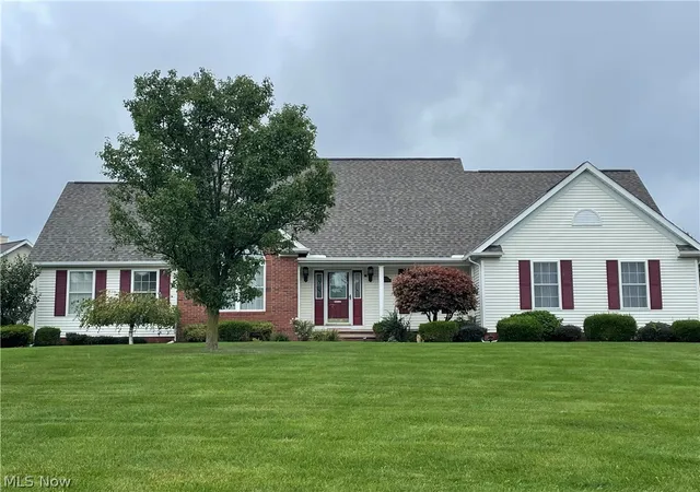 Photo 1 of Sale Pending at 9940 Stone Holw Rd, Concord Township, OH 44060 | MLS# 5245959 | Listing updated on 2026-10-11