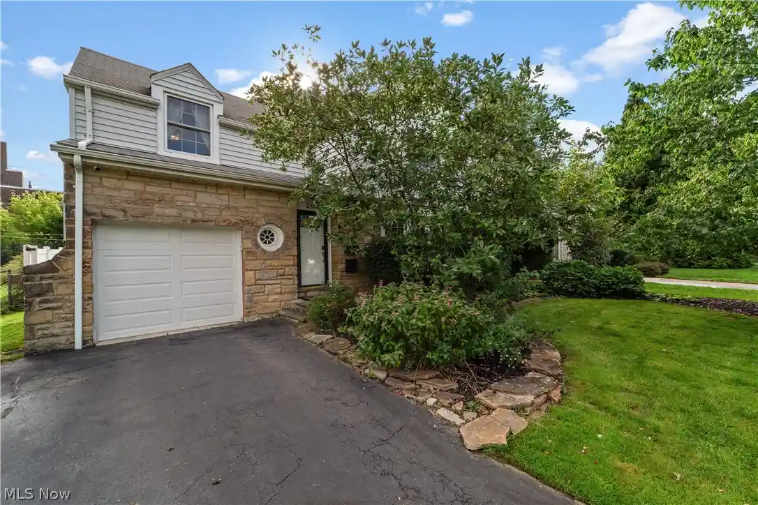 Photo 1 of Sale Pending at 2187 S Belvoir Blvd, Cleveland, OH 44118 | MLS# 5245907 | Listing updated on 2026-10-14