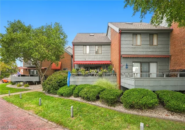 Photo 1 of Condo for sale at 201 H Ohio St, Marietta, OH 45750 | MLS# 5246763 | Listing updated on 2026-09-23