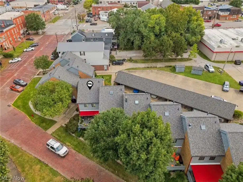 Listing Photo 38 - Condo for sale in 201-h Ohio St located at 201-h Ohio St, Marietta, OH 45750 - Unit 201-h Ohio St