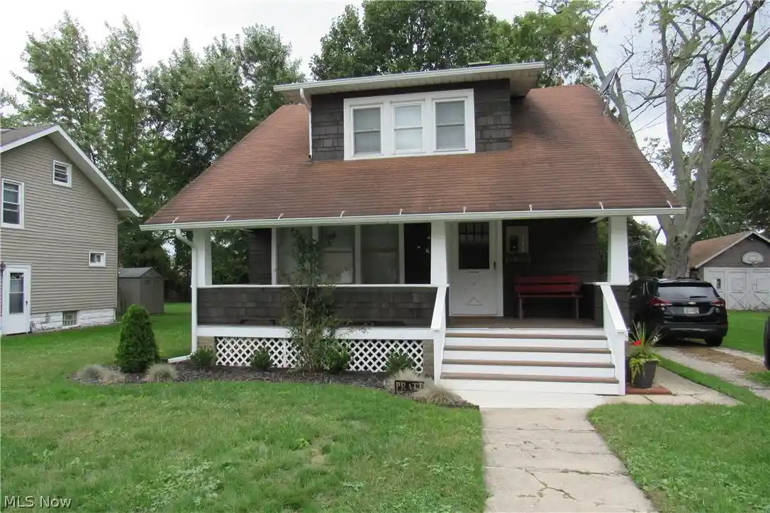 Single family home for sale at 5311 Jefferson Ave, Ashtabula, OH 44004 | MLS# 5247172