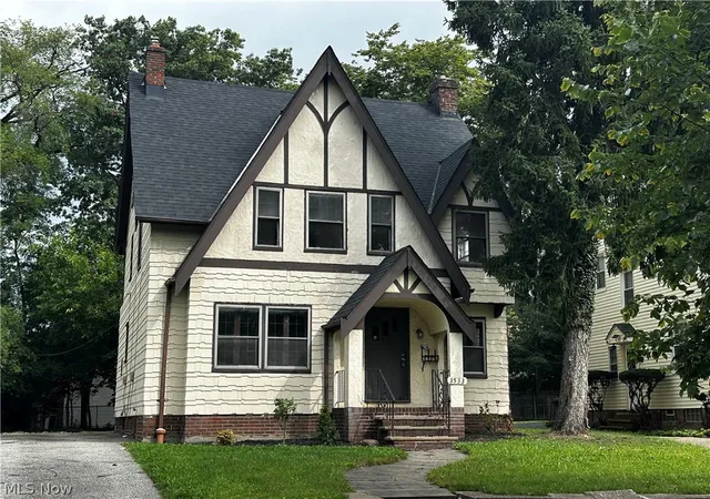 Photo 1 of Single family home for sale at 3533 Cedarbrook Rd, Cleveland Heights, OH 44118 | MLS# 5246170 | Listing updated on 2026-10-07
