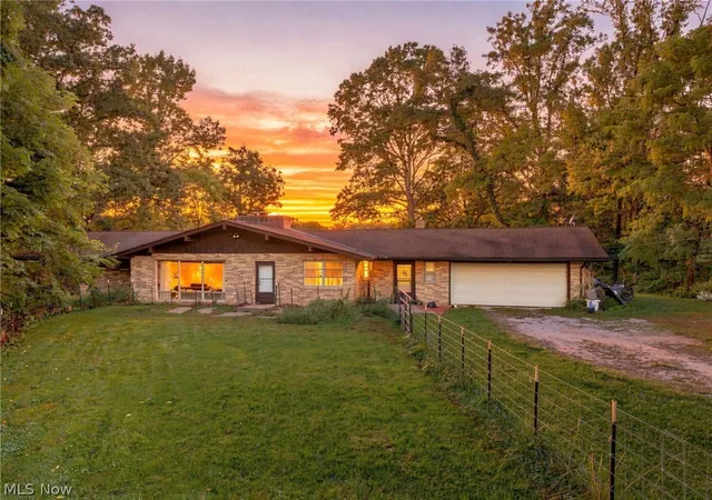 Photo 2 of Single family home for sale at 17500 E River Rd, Columbia Station, OH 44028 | MLS# 5247274 | Listing updated on 2026-09-24