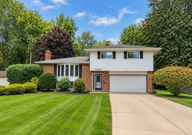Photo 1 of Sale Pending at 7040 Polk Ct, Mentor, OH 44060 | MLS# 5247451 | Listing updated on 2026-10-03