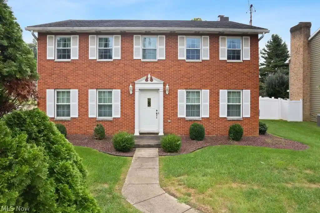 Photo 1 of Single family home for sale at 606 51st Street, Vienna, WV 26105 | MLS# 5247483 | Listing updated on 2026-10-19