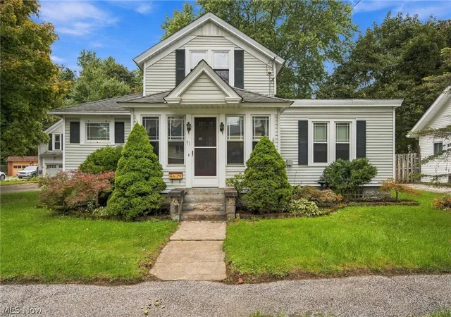 Photo 1 of Single family home for sale at 91 Woodworth Ave, Painesville, OH 44077 | MLS# 5247388 | Listing updated on 2026-09-23