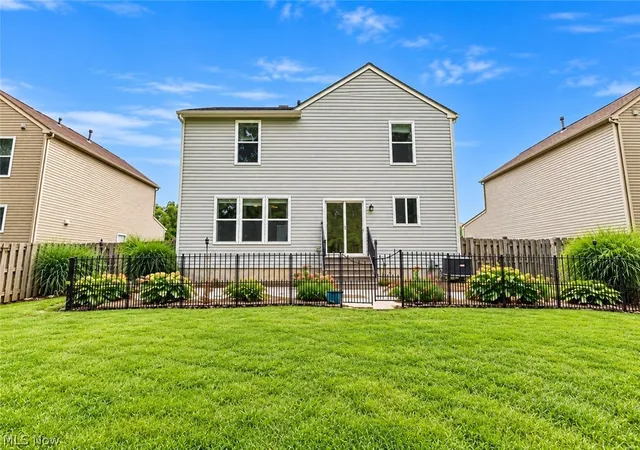 Photo 3 of Single family home for sale at 9812 Seton Dr, Olmsted Twp, OH 44138 | MLS# 5239388 | Listing updated on 2026-09-30