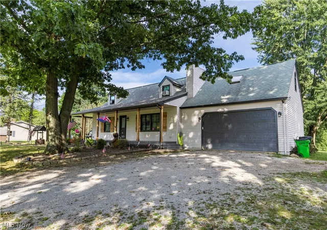 Photo 3 of Single family home for sale at 7037 Ryan Rd, Medina, OH 44256 | MLS# 5246633 | Listing updated on 2026-10-03
