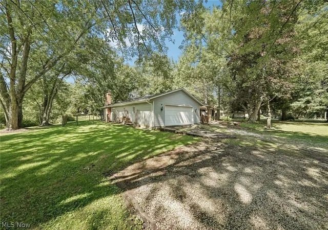 Photo 3 of Single family home for sale at 2790 Marks Rd, Valley City, OH 44280 | MLS# 5247327 | Listing updated on 2026-10-08