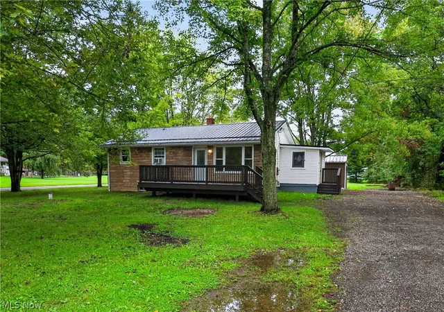 Single family home for sale at 1570 State Route 88, Bristolville, OH 44402 | MLS# 5247368