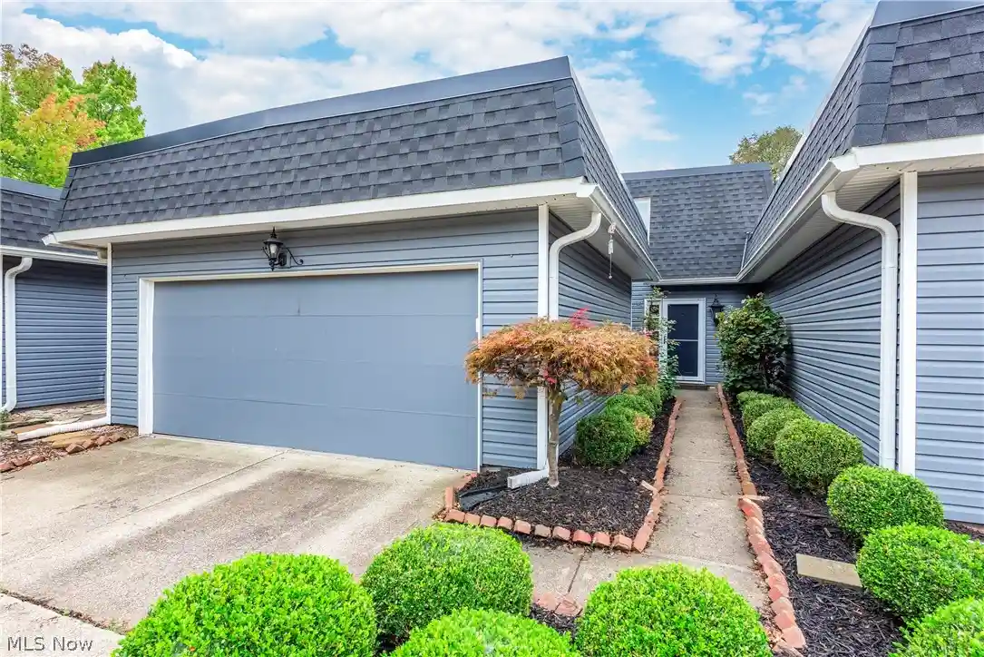 Listing Photo 1 - Condo for sale in 19245 Briarwood Ln located at 19245 Briarwood Ln, Strongsville, OH 44149 - Unit 19245 Briarwood Ln