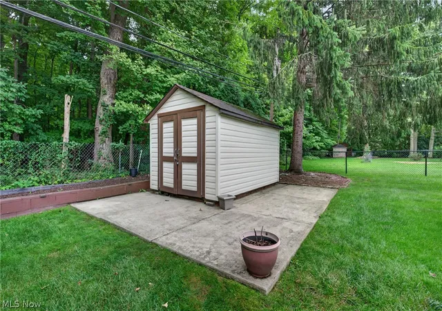 Photo 50 of Sale Pending at 1597 Windsor Cir, Cleveland, OH 44124 | MLS# 5243544 | Listing updated on 2026-10-06