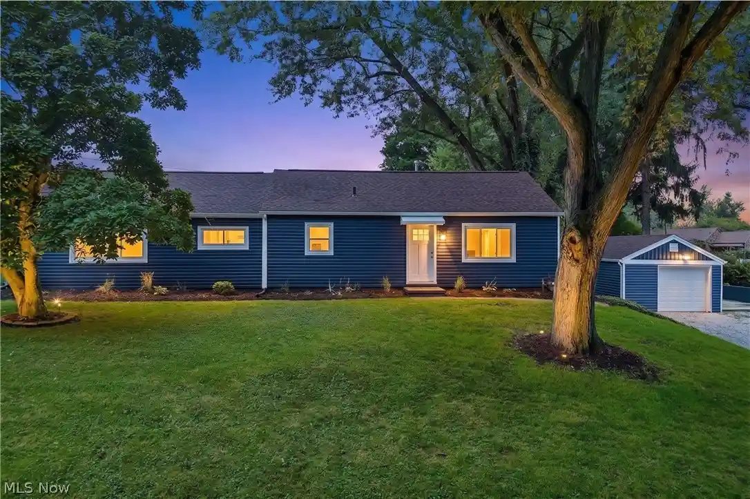 Photo 1 of Single family home for sale at 50 S Glencoe Dr, Coventry Township, OH 44319 | MLS# 5246204 | Listing updated on 2026-10-20