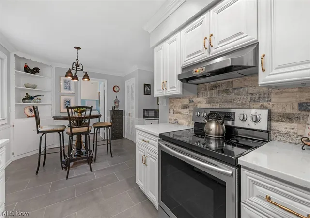 Photo 3 of Sale Pending at 5323 Evergreen Dr, North Olmsted, OH 44070 | MLS# 5247211 | Listing updated on 2026-09-27