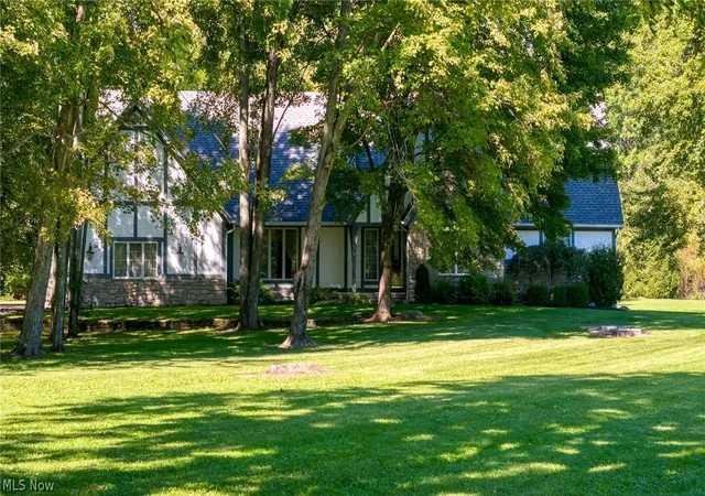 Photo 2 of Sale Pending at 25940 Folley Rd, Columbia Station, OH 44028 | MLS# 5247195 | Listing updated on 2026-10-01