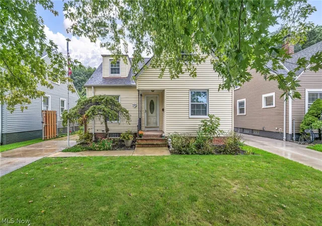 Photo 1 of Single family home for sale at 1317 Mayview Ave, Cleveland, OH 44109 | MLS# 5247420 | Listing updated on 2026-10-28