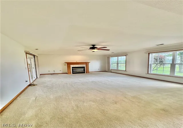 Listing Photo 4 - Condo for sale in building located at 2146 University Commons Dr SE, Massillon, OH 44646