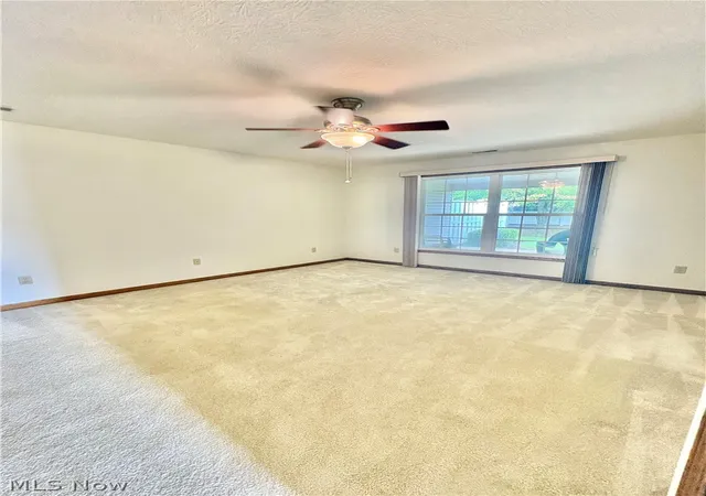 Listing Photo 5 - Condo for sale in building located at 2146 University Commons Dr SE, Massillon, OH 44646