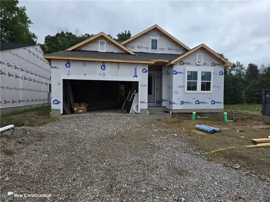 Photo 1 of Single family home for sale at 330 Delta Way, Elyria, OH 44035 | MLS# 5247713 | Listing updated on 2026-10-12