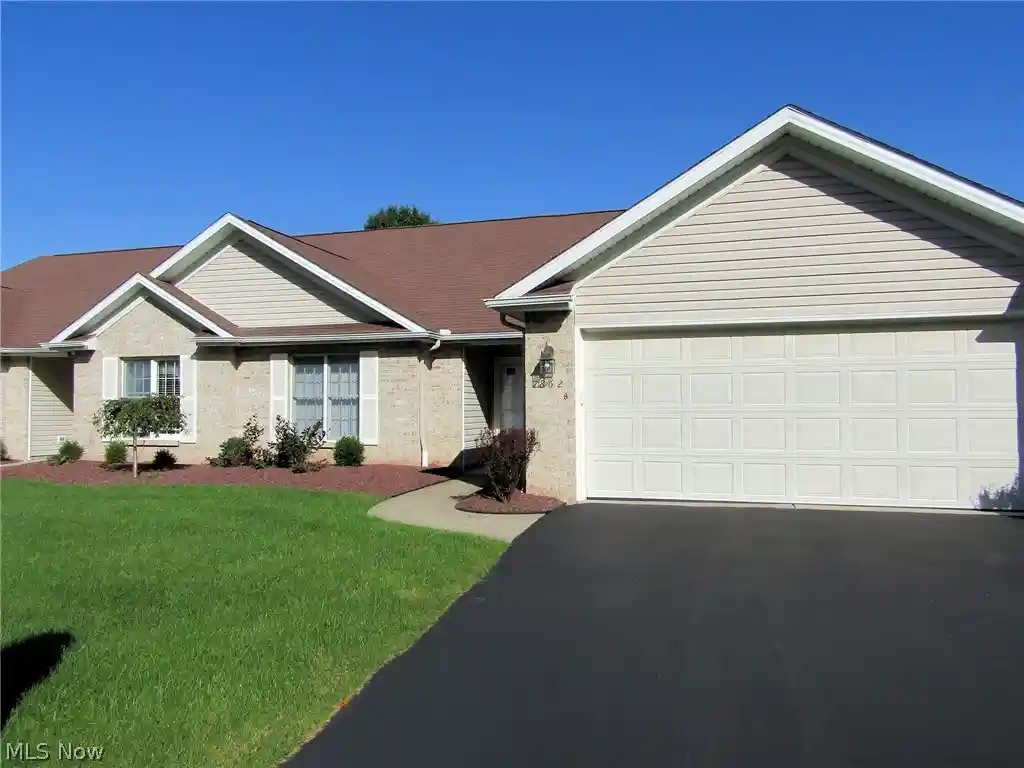 Condo for sale at 7862 Walnut St #B, Youngstown, OH 44512 | MLS# 5247249