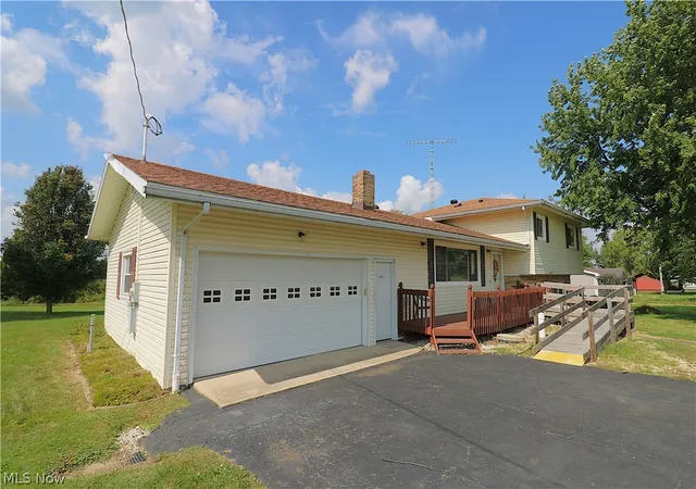 Photo 2 of Single family home for sale at 19 Greenwich Milan Townline Rd N, North Fairfield, OH 44855 | MLS# 5231719 | Listing updated on 2026-09-30