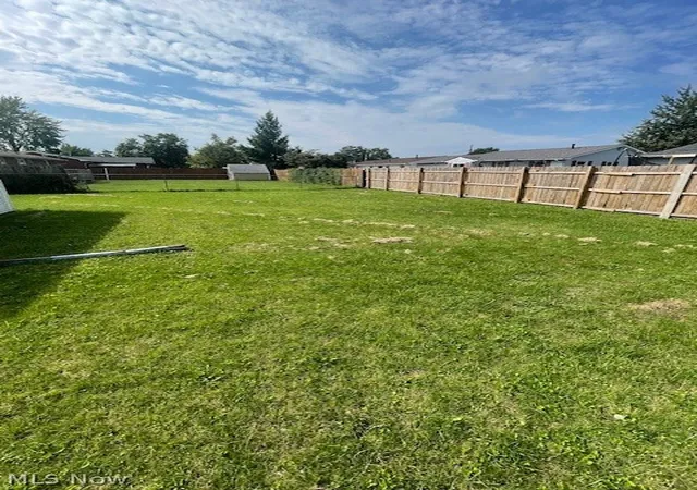 Photo 3 of Single family home for sale at 1600 Meister Rd, Lorain, OH 44053 | MLS# 5247746 | Listing updated on 2026-09-24