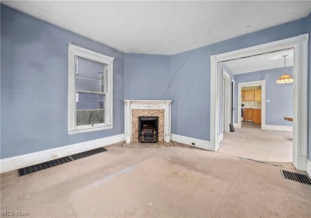 Photo 3 of Sale Pending at 115 Cascade St, Elyria, OH 44035 | MLS# 5247464 | Listing updated on 2026-09-28