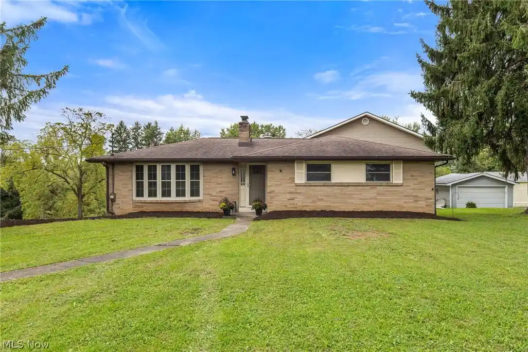 Photo 1 of Single family home for sale at 1554 Washington Pike, Wellsburg, WV 26070 | MLS# 5247843 | Listing updated on 2026-10-28
