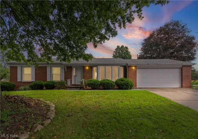 Photo 1 of Sale Pending at 3724 Burrshire Dr Nw, Canton, OH 44709 | MLS# 5247631 | Listing updated on 2026-10-09