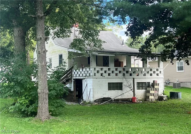 Single family home for sale at 164 N Avon Ave, Wadsworth, OH 44281 | MLS# 5247551 | Listing updated on 2026-10-09