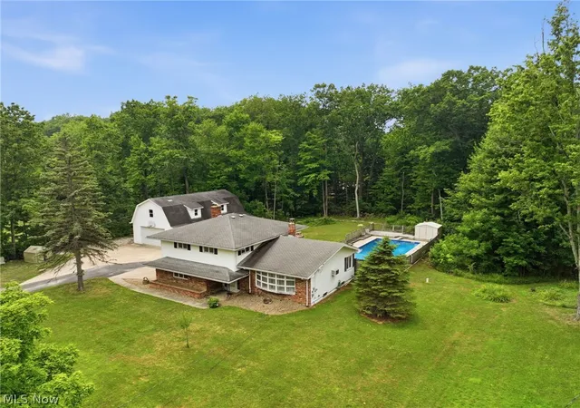 Photo 1 of Sale Pending at 13034 Stratford Trl, Chesterland, OH 44026 | MLS# 5247561 | Listing updated on 2026-10-01