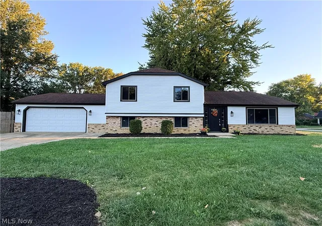 Photo 1 of Single family home for sale at 34139 Pearl St, North Ridgeville, OH 44039 | MLS# 5247681 | Listing updated on 2026-09-27