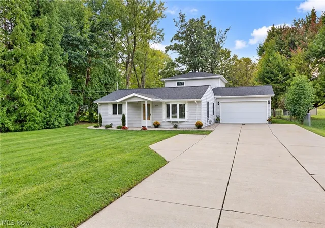 Photo 1 of Sale Pending at 2026 Gaylann Dr, Brunswick, OH 44212 | MLS# 5247636 | Listing updated on 2026-09-27