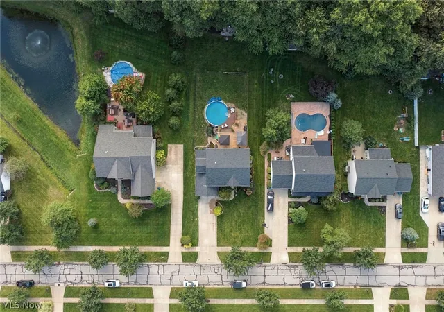 Photo 2 of Single family home for sale at 9192 Stonebriar Ln, North Ridgeville, OH 44039 | MLS# 5247929 | Listing updated on 2026-10-09