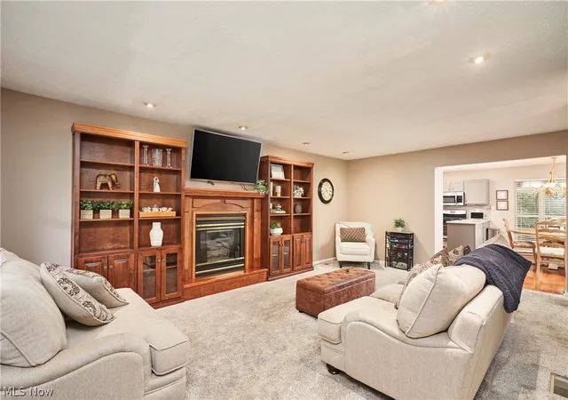 Photo 3 of Single family home for sale at 4939 Gateway Dr, Medina, OH 44256 | MLS# 5247354 | Listing updated on 2026-10-09