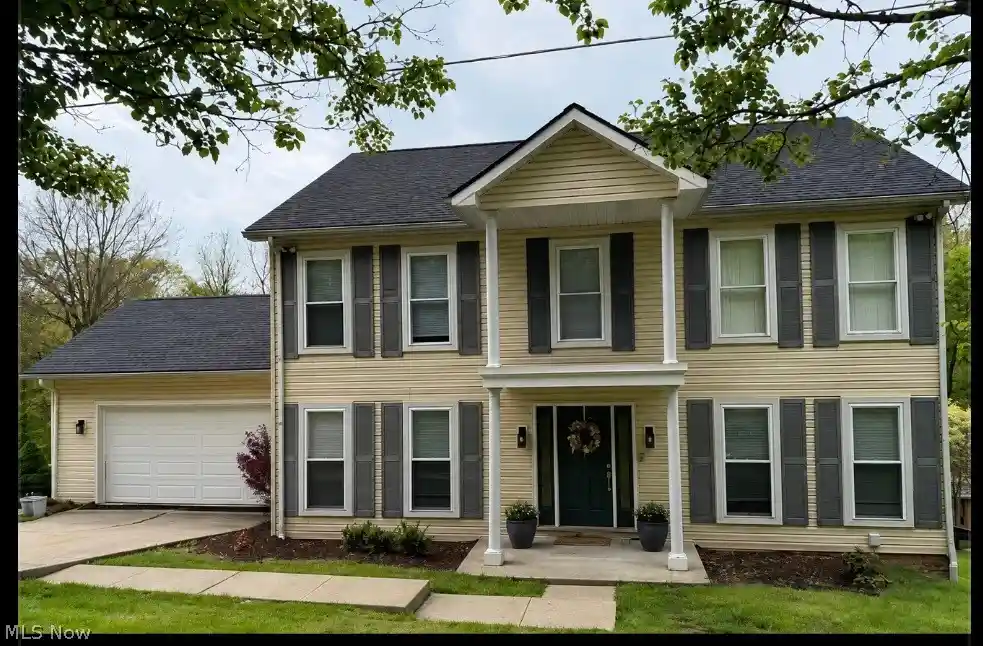 Single family home for sale at 71240 Skyview Dr, Martins Ferry, OH 43935 | MLS# 5246608