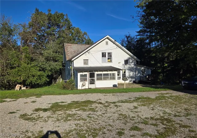 Photo 1 of Single family home for sale at 823 Marietta Hl Rd Nw, Mcconnelsville, OH 43756 | MLS# 5247836 | Listing updated on 2026-09-25