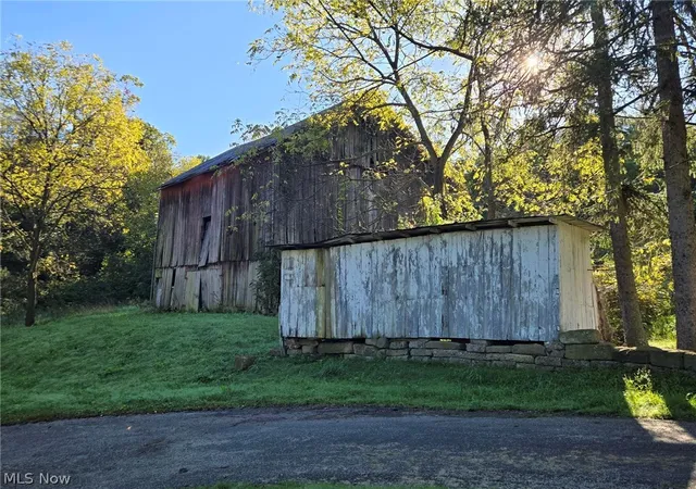 Photo 3 of Single family home for sale at 823 Marietta Hl Rd Nw, Mcconnelsville, OH 43756 | MLS# 5247836 | Listing updated on 2026-09-25